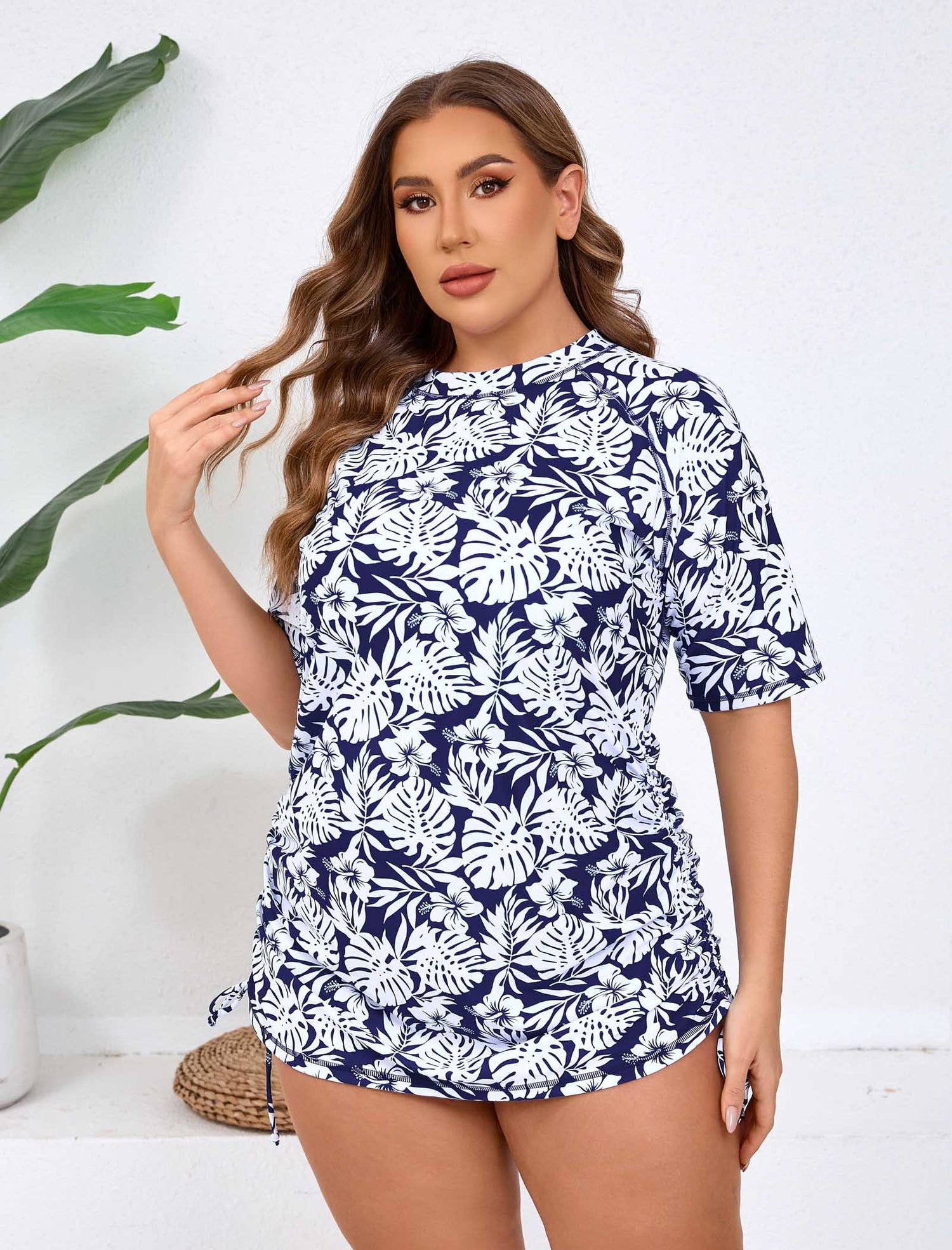 Haut de maillot de bain à manches courtes Halcurt pour femmes grandes tailles